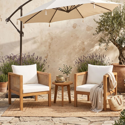 Ensemble de deux fauteuils d'extérieur avec coussins