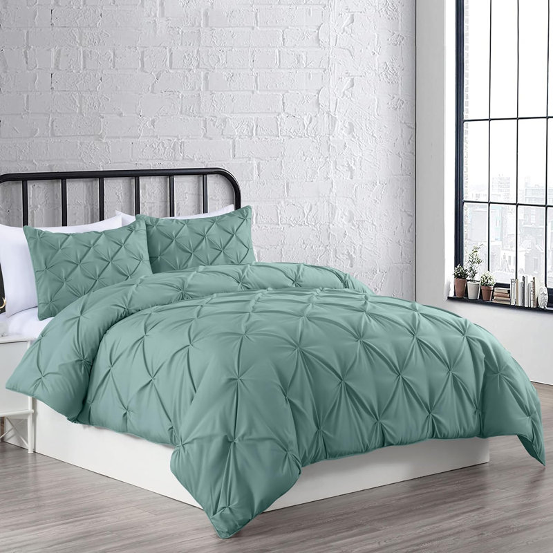 Berlin Pintuck Microfiber 3-Piece Comforter Set, Full Comforter + 2 Standard Shams, Spa Blue