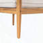 Canapé d'extérieur 3 places en bois d'acacia avec coussins beiges, finition teck clair