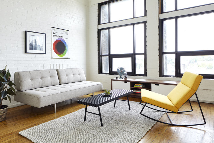 Inviting, informal furnishings make a resimercial office 