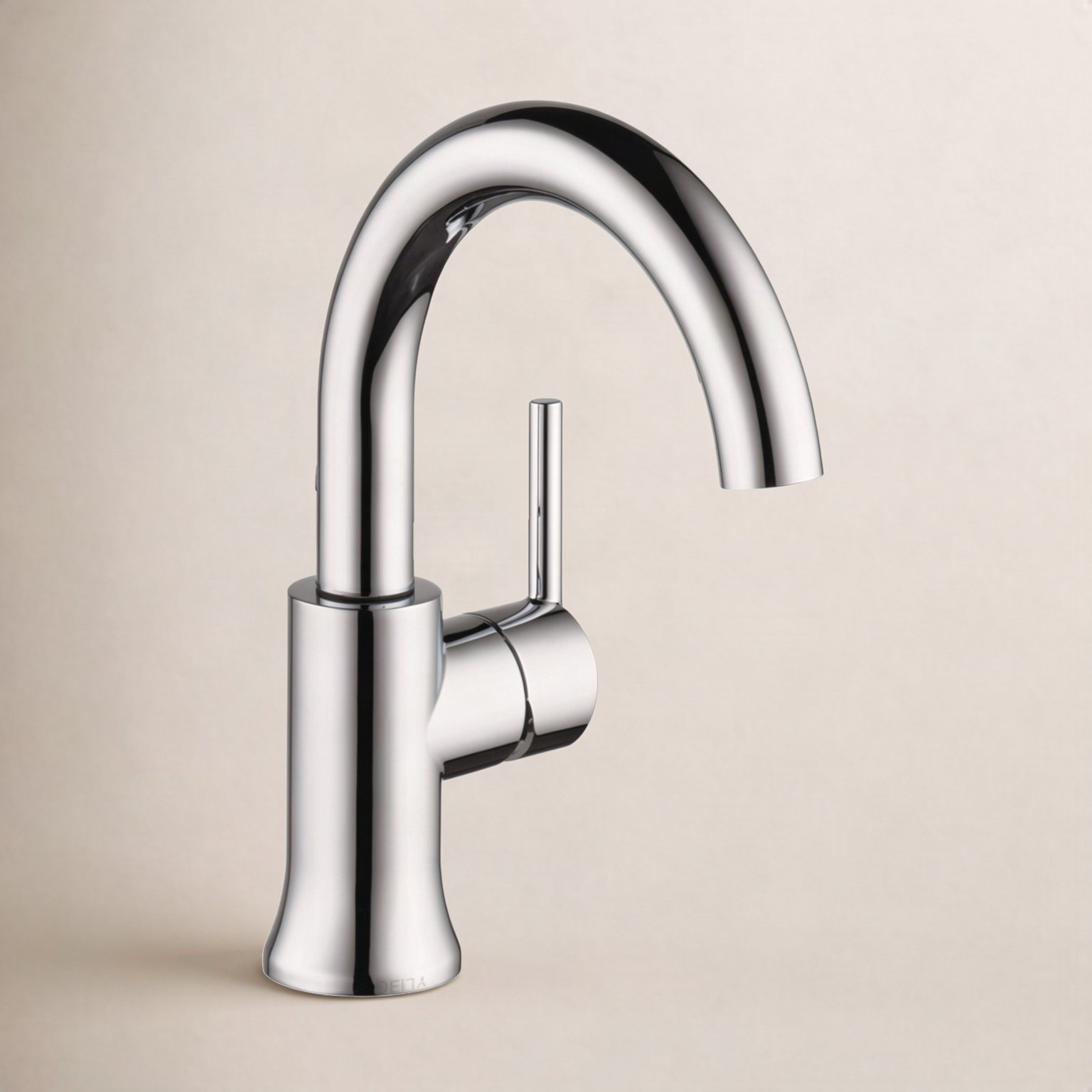 Trinsic Single-Hole Bathroom Faucet with Drain, Chrome