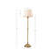 Lampe sur pied traditionnelle en laiton antique 59 po Martha Stewart Athena
