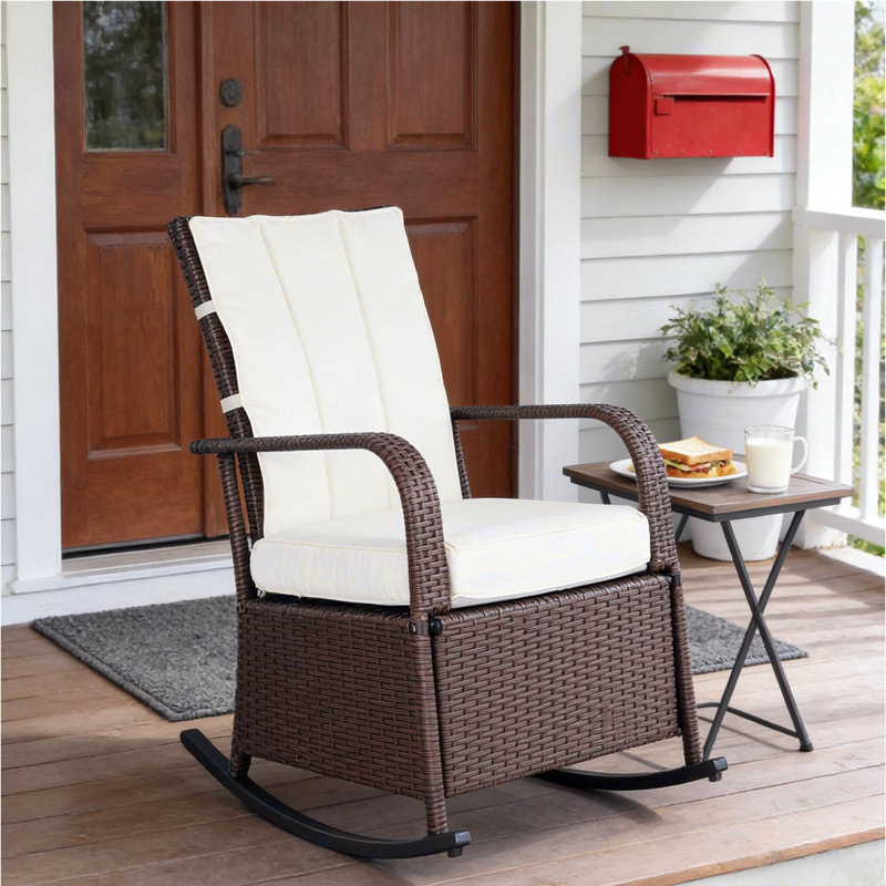 Fauteuil inclinable et berçant en rotin d'extérieur
