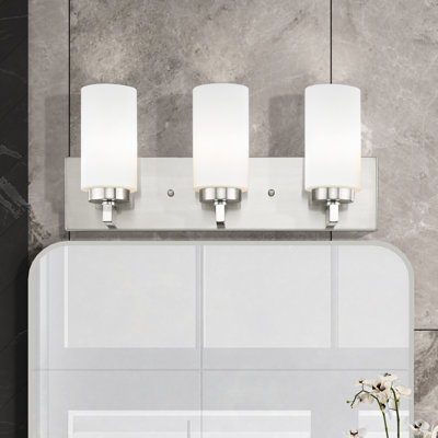 Éclairage pour salle de bain 3 lumières à intensité variable Kirkwood