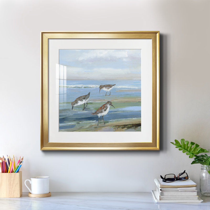 Seabird Beach I - peinture encadrée, Toile encadrée dorée, H 17,5 po x l 17,5 po x P 1,5 po