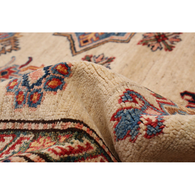 Tapis unique 8 pi 11 po x 11 pi 8 po Zavhary