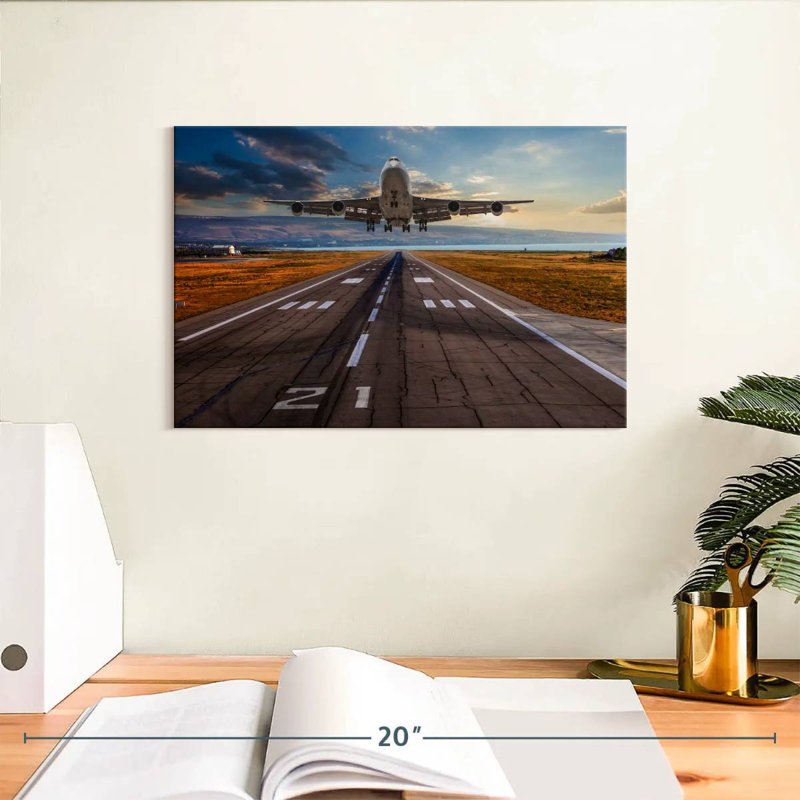 Décollage de l'avion Mehar, H 8 po x l 12 po