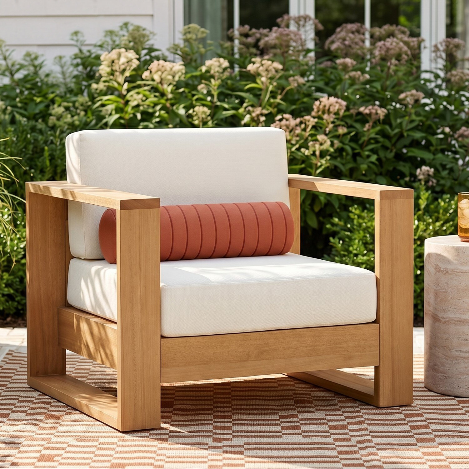 Shay 39" Outdoor Lounge Chair In Oiled Eucalyptus
