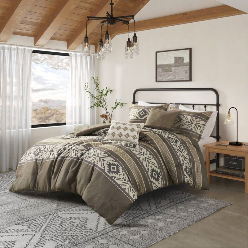 Ensemble d'édredon à rayures 5 pièces avec coussins décoratifs brun double / grand 5 pièces