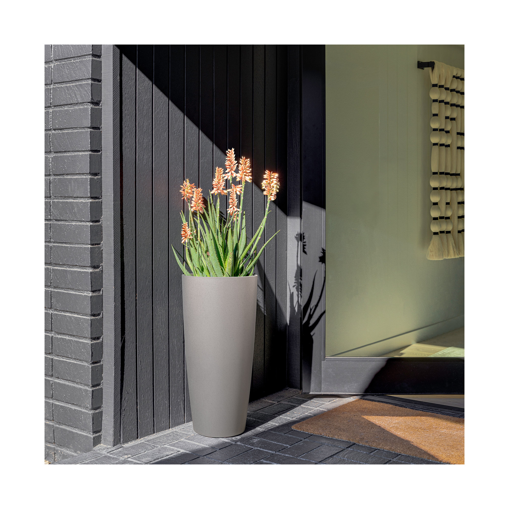 Mason Series Selena Planter, Gray, 1
