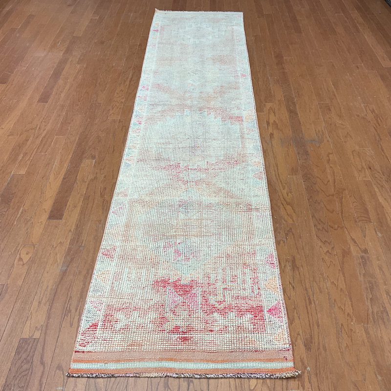 Bungalow Rose Handmade Turkish Oushak Wool Runner