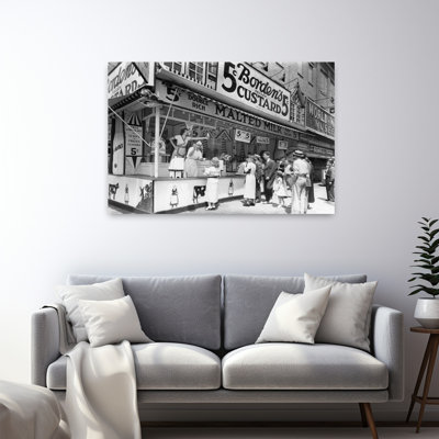 1930S Bordens 5 Cent Frozen Custard Cone Stand On Coney Island New York City Ny Usa Classic Retro Vintage Urban Architecture Wall Art