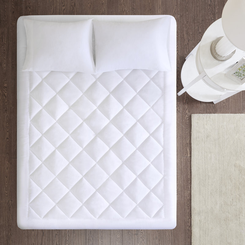 Queen White Waterproof Down Alternative Mattress Protector