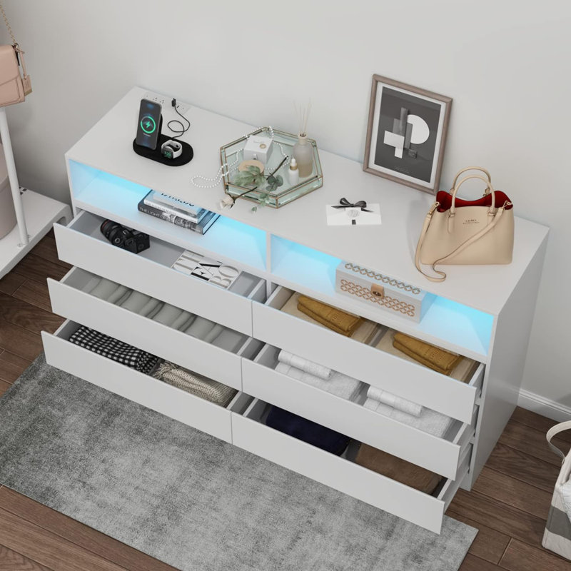 Elsgard 47.24'' W 6 - Drawer Dresser, White