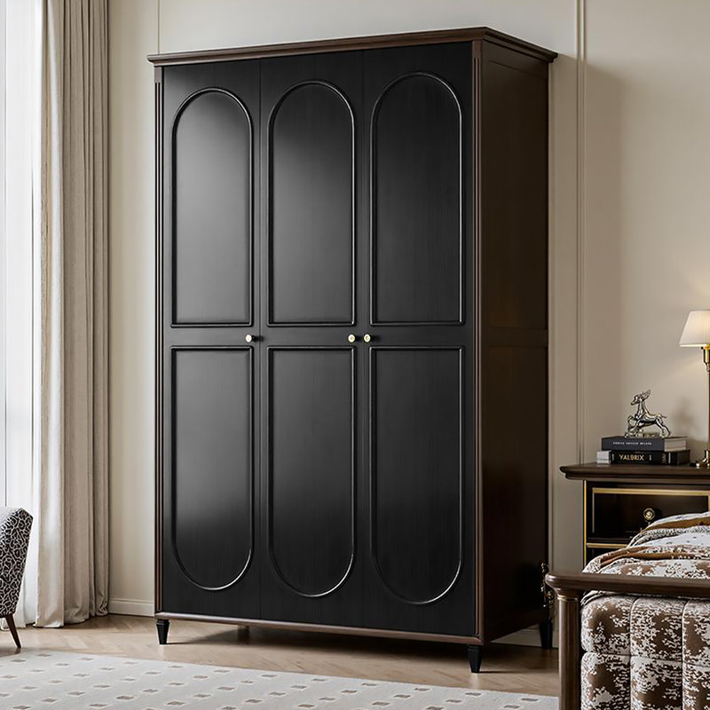 Garde-robe rétro en bois massif de style français