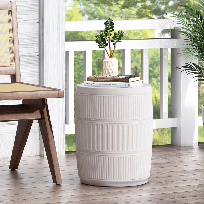 Charming Lightweight Concrete End Table With Fluted Design For Outdoor Spaces