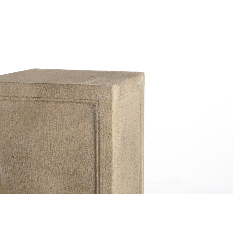 Piédestal Bruceville, Taupe, H 31,5 po x l 12,25 po x P 12,25 po