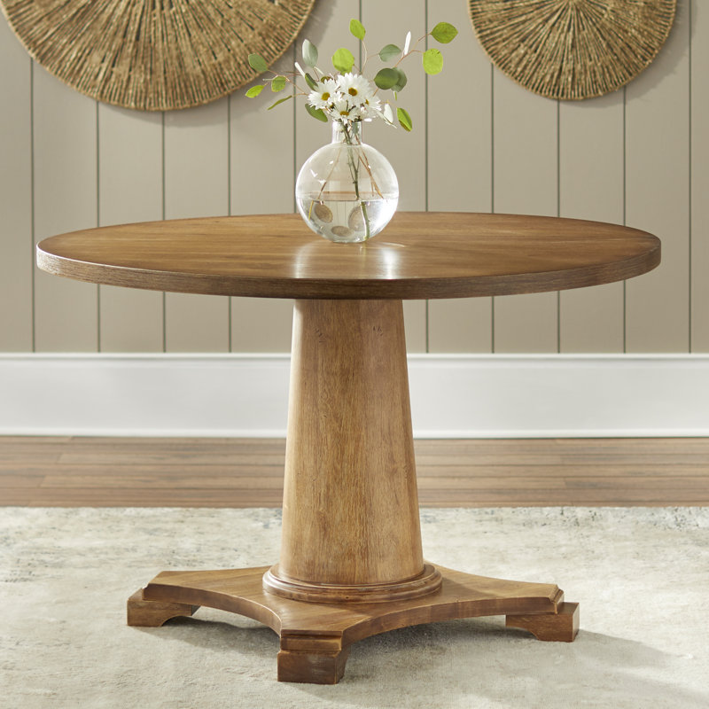 Cariana 5-Person Round Pedestal Dining Set