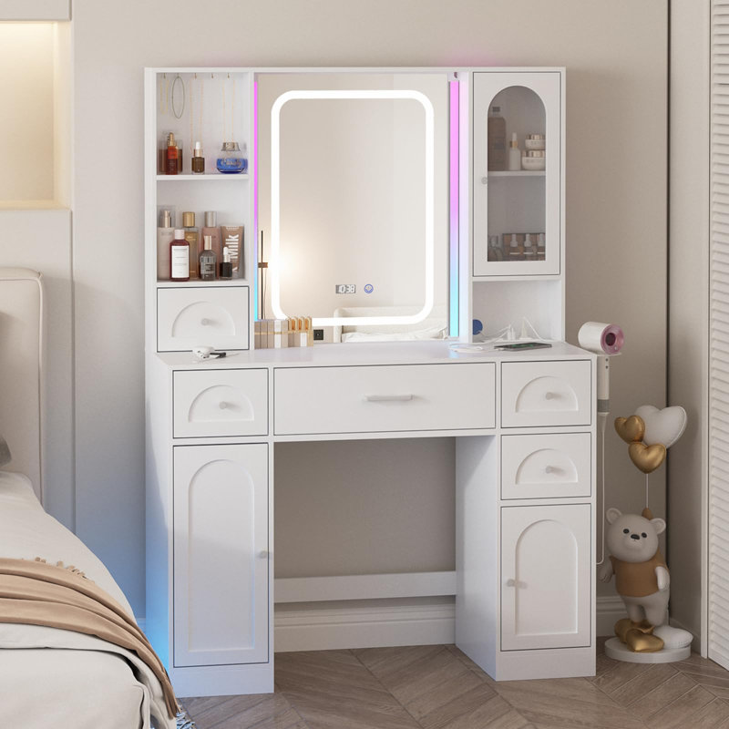 Jordyne Vanity, White