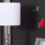 Lampe de table 17,75 "Olivia Prism