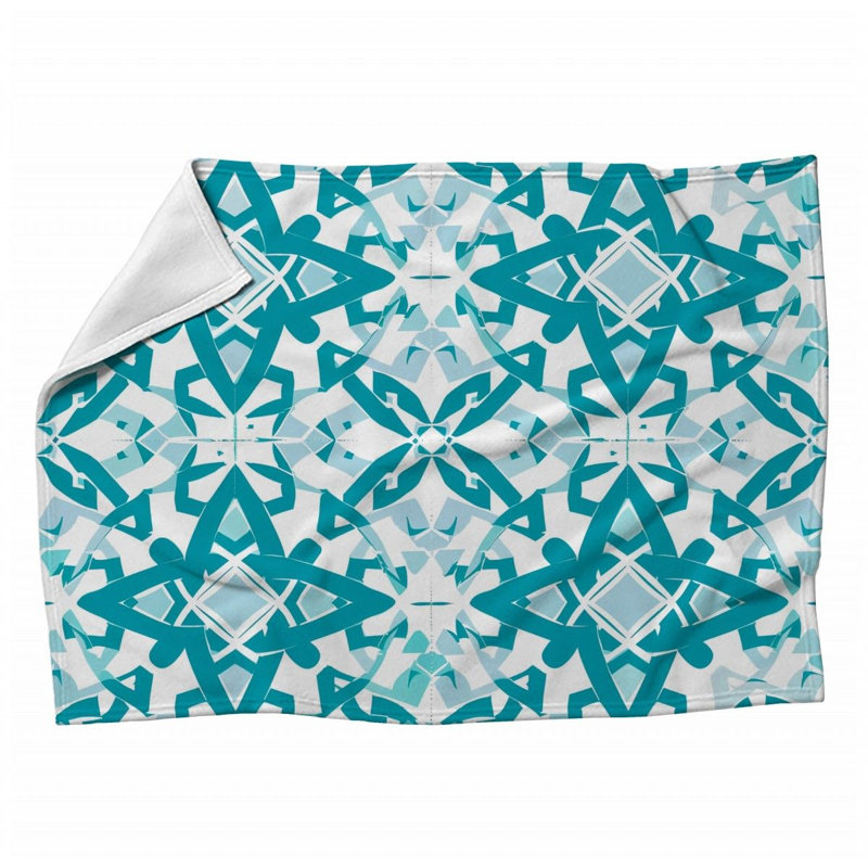 Kaleidoscope Art Symmetrical Machine Printed Throw Blanket, Queen