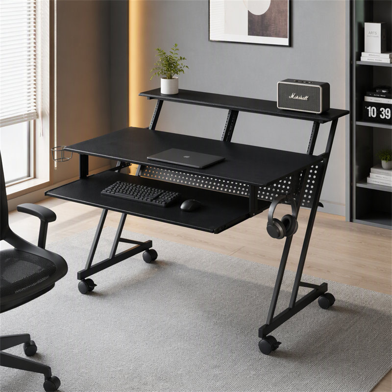 Bureau professionnel pour studio d'enregistrement de musique avec plateau à clavier et tablette de rangement pour les musiciens (seulement le bureau inclus)
