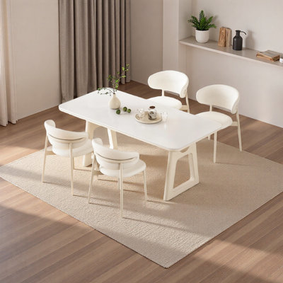 Elegant and Sophisticated Dining Table