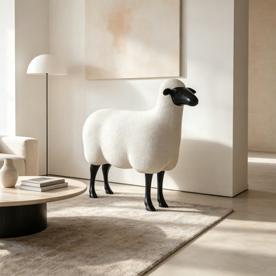 Objet décoratif en fibre de verre en forme de mouton blanc