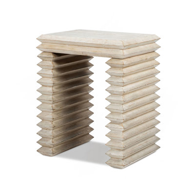 Table d'appoint à cascade géométrique en bois récupéré empilé Veda