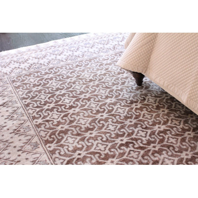 Antique Weave Bamboo hand-knotted Bamboo Silk Beige Area Rug