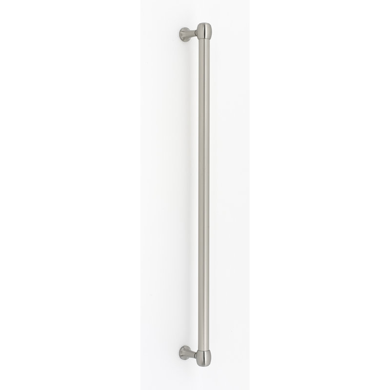 Royale Bar / Handle Pull, Satin Nickel