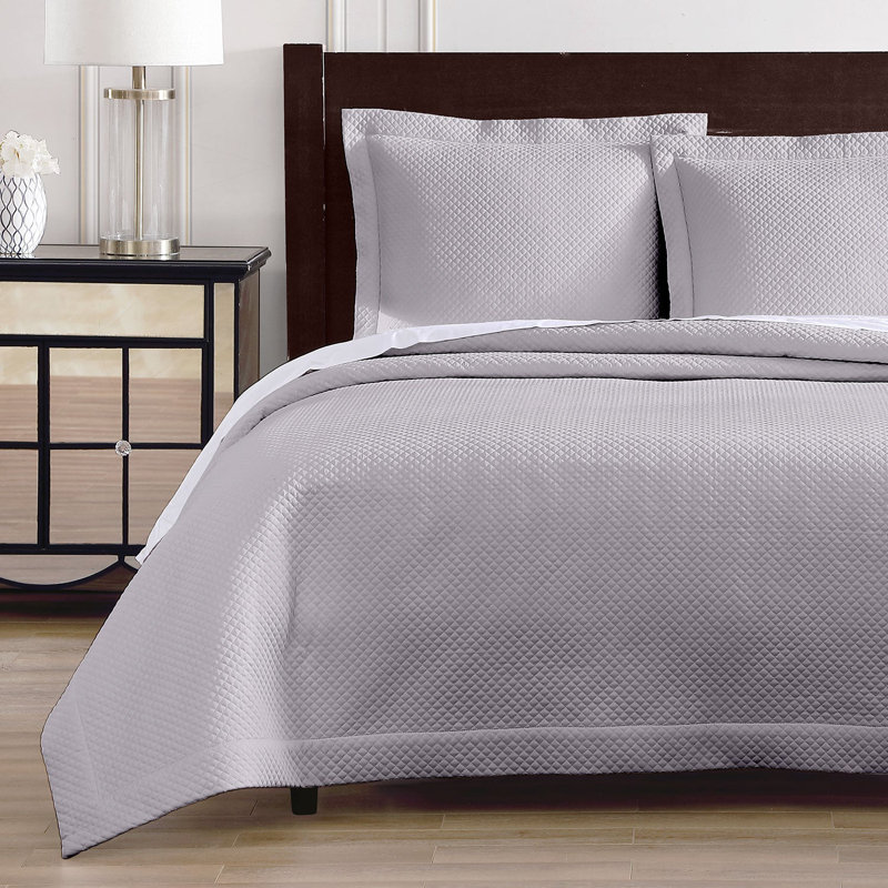 Diamond Quilted Coverlet Set, King Coverlet + 2 King Shams, Ivory