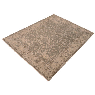 Baccio Oriental Handmade Hand-Knotted Rectangle 7'4" x 9'4" Wool Area Rug in Gray/Tan