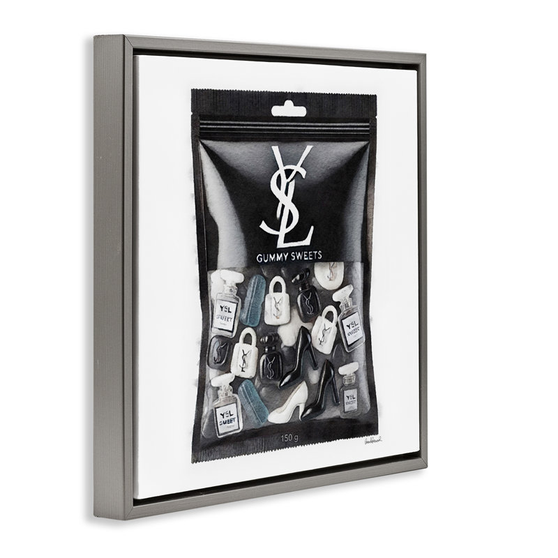 "Black Glam Candies" par Amanda Greenwood, H 18 po x l 18 po, Cadre flottant gris lustré