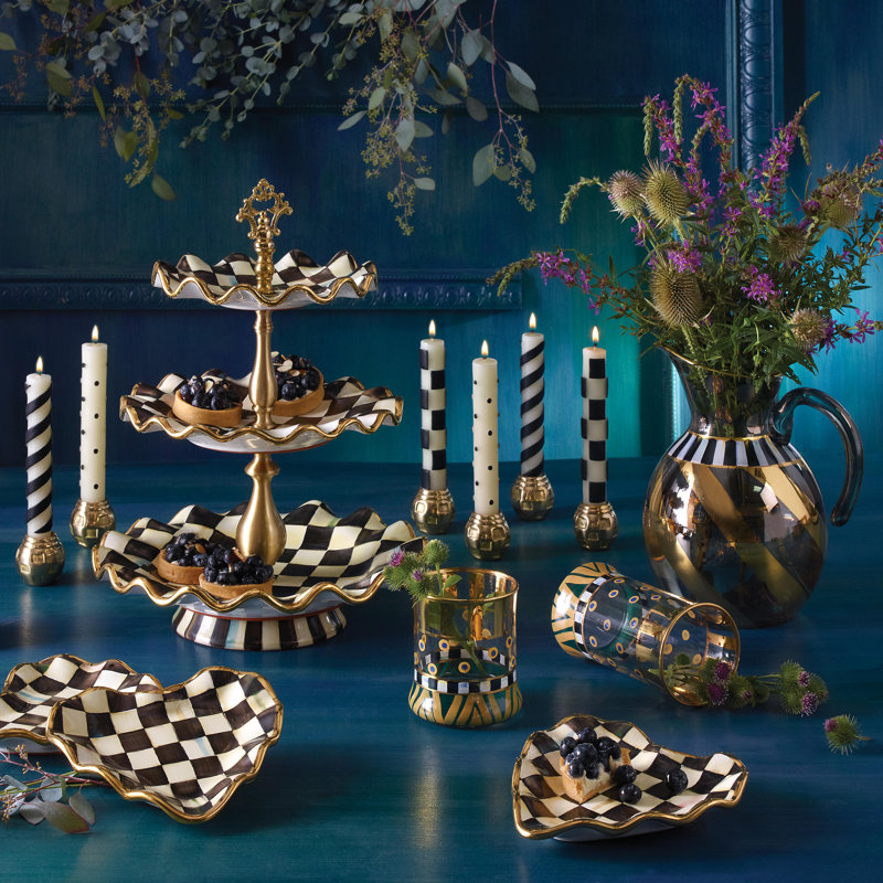Courtly Check Fluted Heart Novelty Plate with Gold Embellishments