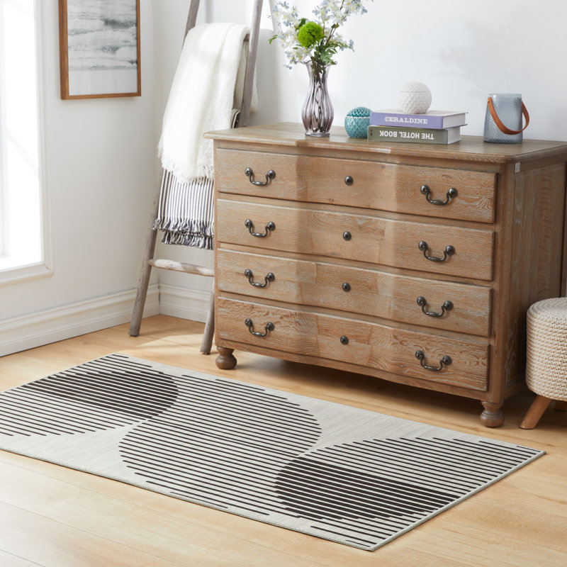 Brialle Machine Tufted Indoor / Outdoor Area Rug, Runner 60 x 220cm
