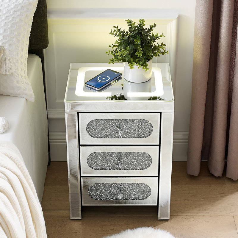 Granstrand 3 Drawer Bedside Table