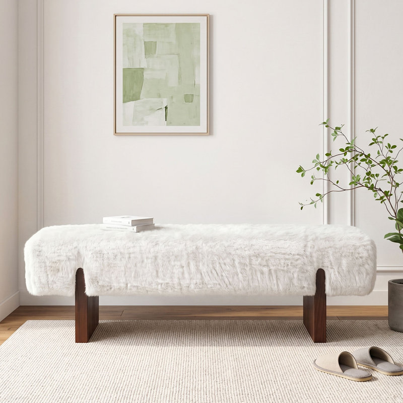Banc en fausse fourrure de 55 po avec pieds en bois massif, Beige