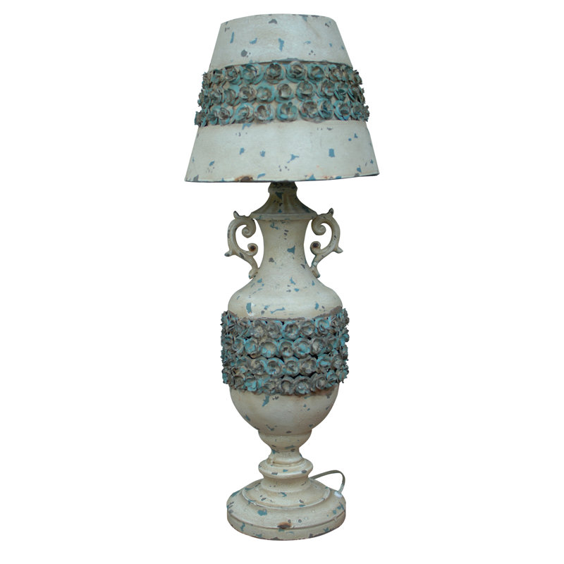 Nostalgia Metal Lamp