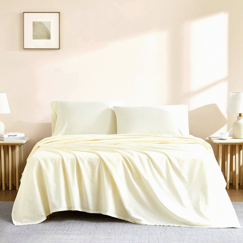 Cotton Percale Sheet Set - Deep Pocket Bedding Bundle with 4 Pieces: 1 Flat Sheet, 1 Fitted Sheet, 2 Pillowcases - Crisp, Cool, Strong Linens