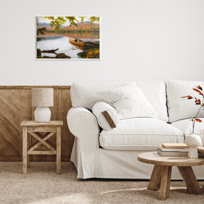 Plaque murale Calm Foliage & Boat Dock, design par Jonathan Zahark