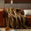 Couverture luxueuse en fausse fourrure-111710108-111710110