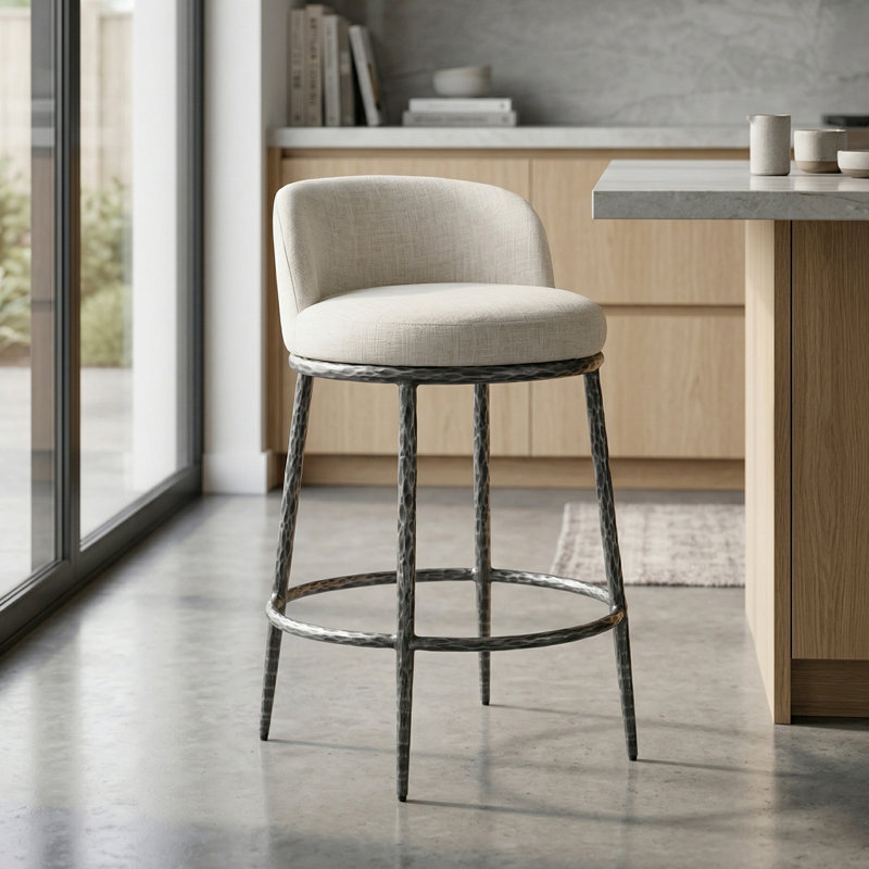 Tabouret à hauteur de comptoir en acier forgé et martelé Lalia, Gris mat