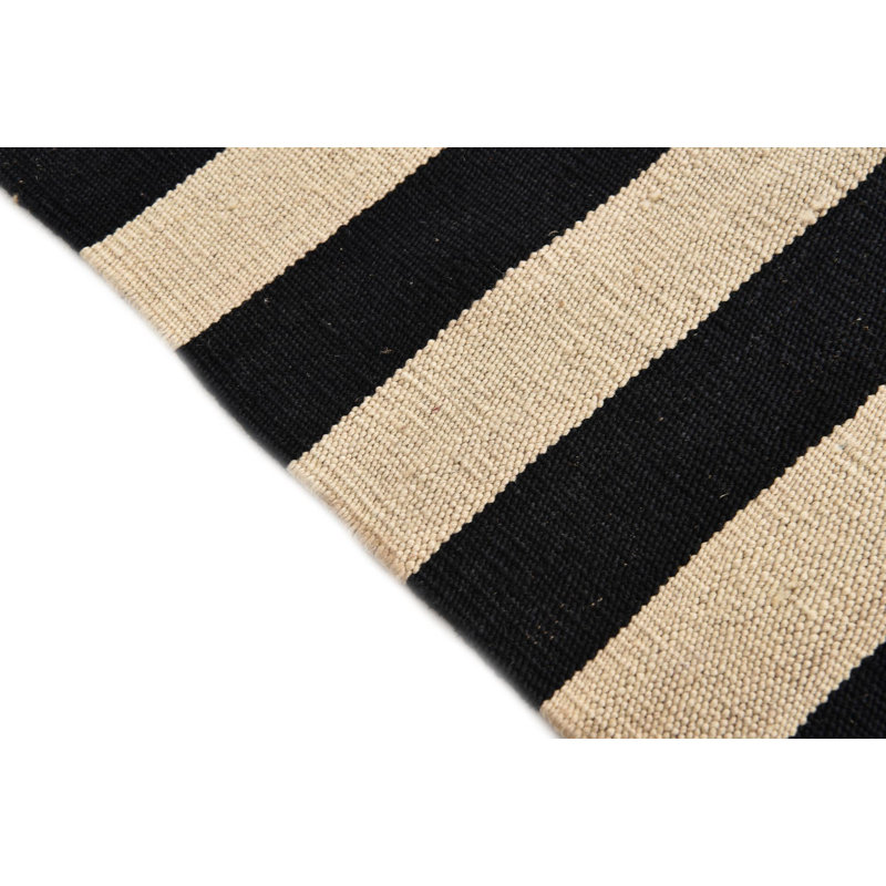 Tapis noir et blanc Noor