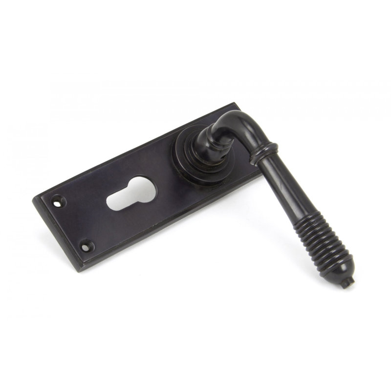Reeded Lock Door Handle Kit, Aged Bronze