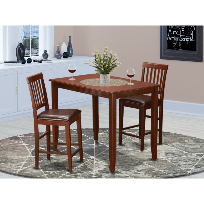 L'ensemble de 3 tables de salle à manger à hauteur de comptoir de cuisine comprend une table de salle à manger rectangulaire et 2 chaises rembourrées en similicuir, 30 x 48 pouces, acajou