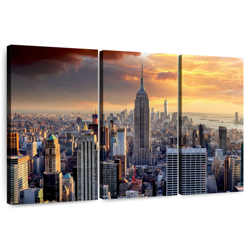 Sireci Metropolitan NYC, 20" H x 33" W