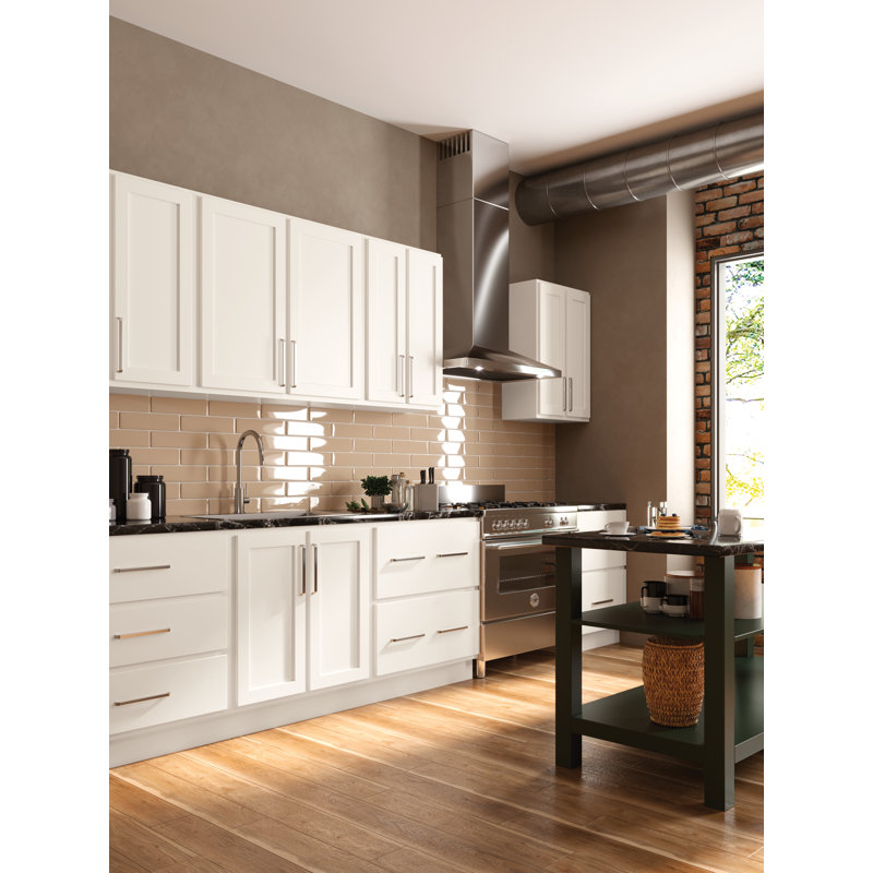 Dwelling Foundations Claredon Door Sample, White, Maple