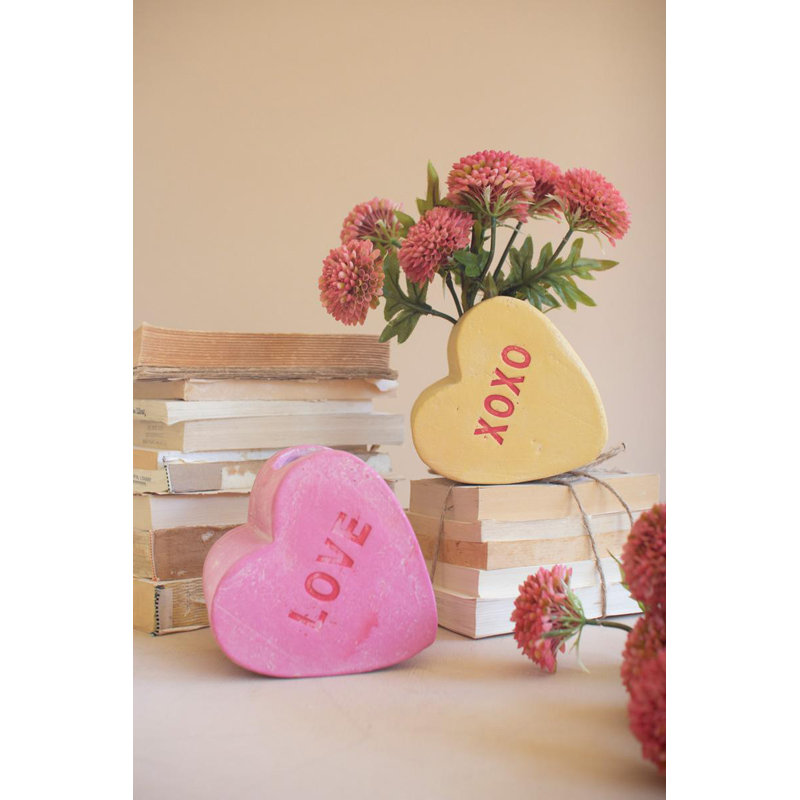 Ensemble de deux coeurs en terre cuite de la Saint-Valentin au Pays de Galles
