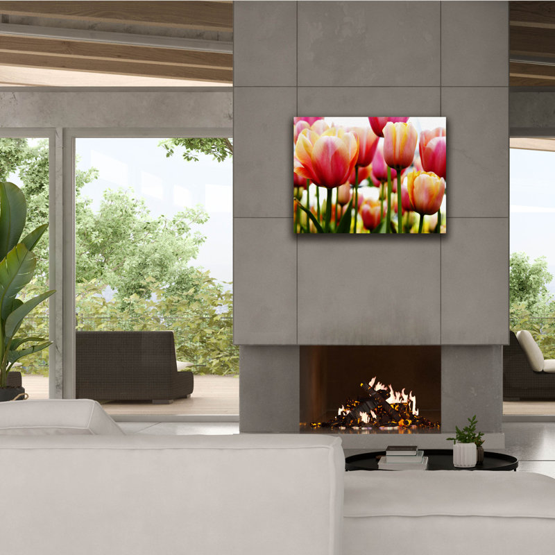 "Tulipes" par PhotoINC Studio, H 26 po x l 34 po x P 1,5 po